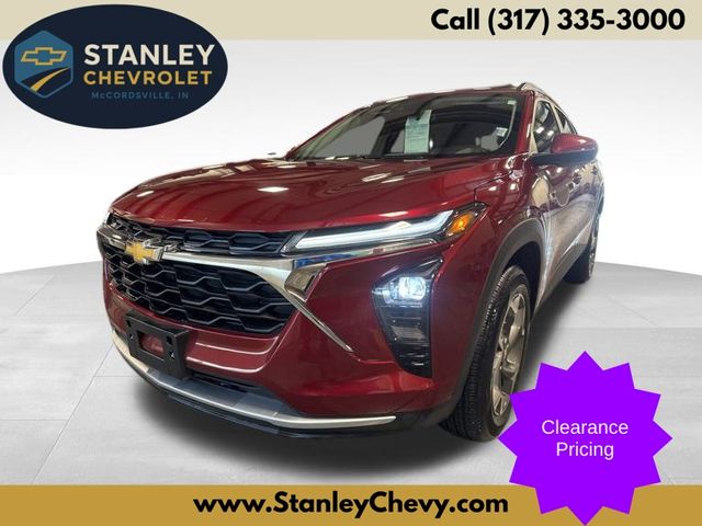 Red (Crimson) 2025 Chevrolet Trax LT FWD SUV / Crossover Front-Wheel Drive 6-Speed Automatic