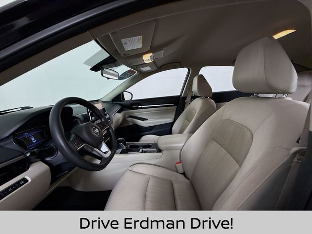 Used 2022 Nissan Altima Sedan