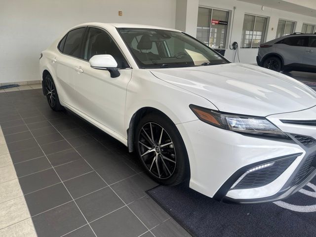 2023 Toyota Camry SE White at DeMontrond Gulf Freeway