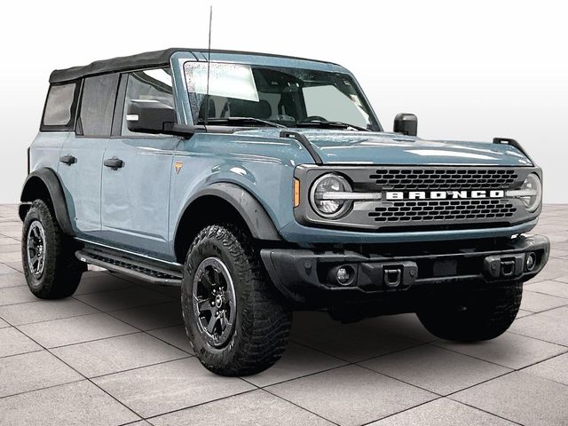 2022 Ford Bronco Badlands - 1