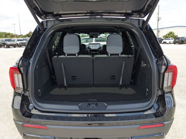 2026 Agate Black Metallic Ford Explorer ST-Line RWD SUV