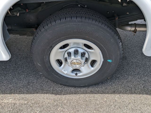 2024 Chevrolet Express 3500 Work Van photo