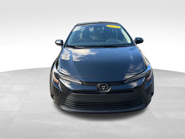 2023 Toyota Corolla LE 3