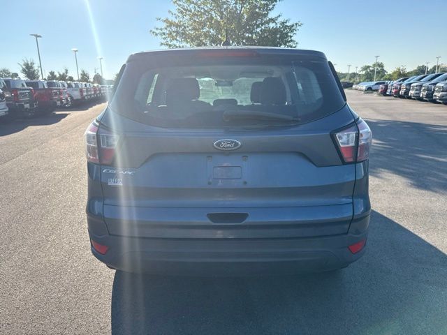 Used 2018 Blue Ford S image 5