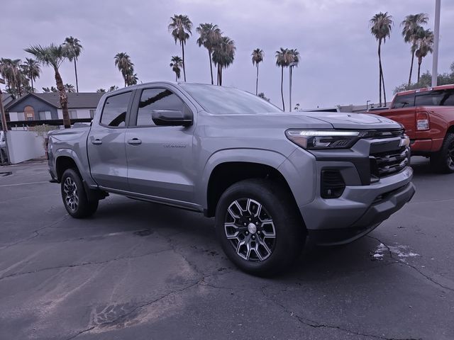 Sterling Gray Metallic 2023 Chevrolet Colorado Pickup Truck Four-Wheel Drive 8-Speed Automatic