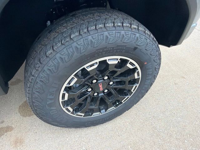 New 2026 GMC Canyon Truck