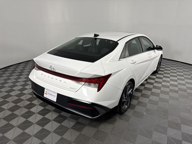 New 2025 Hyundai Elantra For Sale in Indianapolis, IN