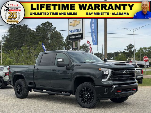 Gray 2026 Chevrolet Silverado 2500HD LT Crew Cab 4WD Pickup Truck Four-Wheel Drive Automatic