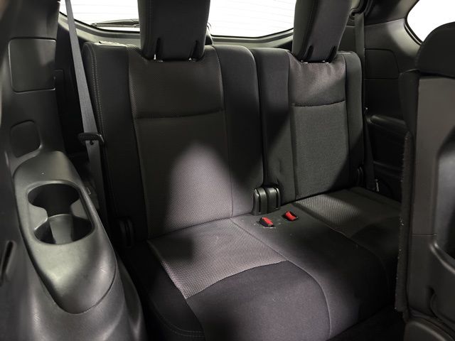2018 Nissan Pathfinder S photo