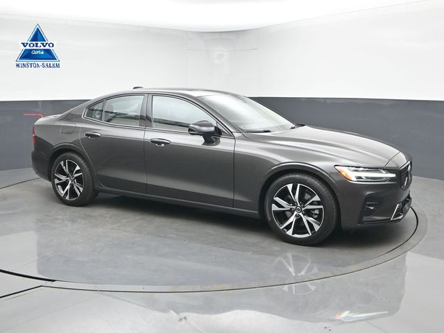 Platinum Gray Metallic 2025 Volvo S60 B5 Plus AWD Sedan All-Wheel Drive Automatic