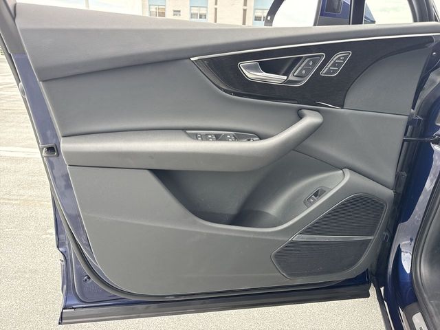 2021 Audi Q7 - $31,588