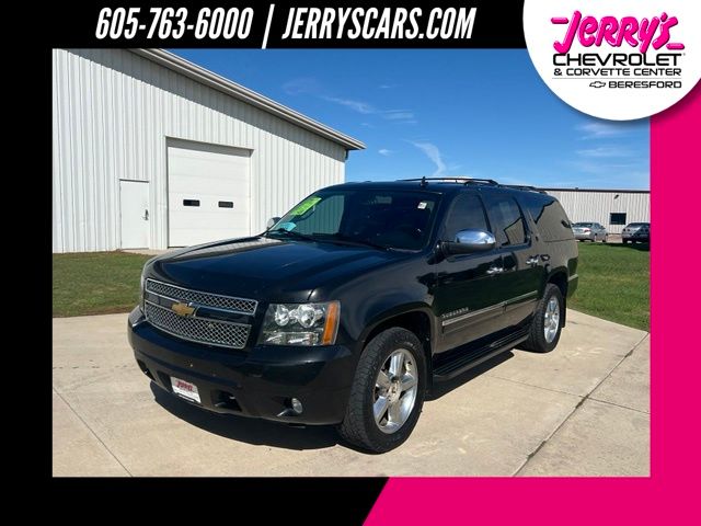 Black Granite Metallic 2013 Chevrolet Suburban SUV / Crossover Four-Wheel Drive 6-Speed Automatic Overdrive