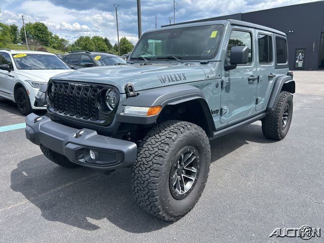 Anvil Clear Coat 2025 Jeep Wrangler Willys 4-Door 4WD SUV / Crossover Four-Wheel Drive 8-Speed Automatic