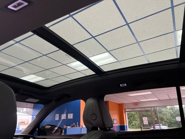 Used 2025 Volkswagen Tiguan SUV