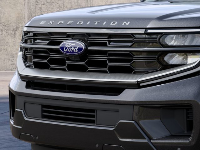 New 2027 Gray Ford Platinum image 17