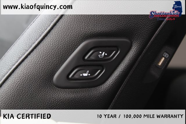 Used 2024 Kia Carnival Van