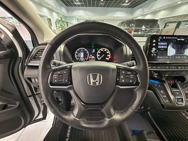 2025 Honda Odyssey Elite White at Superior Honda
