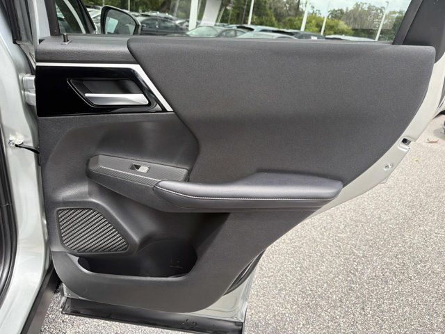 Used 2024 Mitsubishi Outlander SUV