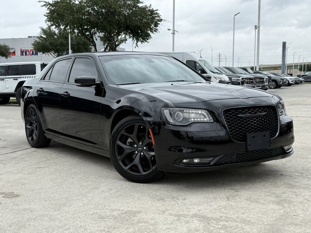 2022 Chrysler 300 S Black at DeMontrond Gulf Freeway