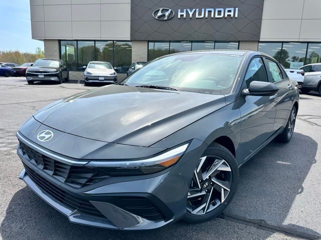 2025 Hyundai Elantra SEL Sport FWD