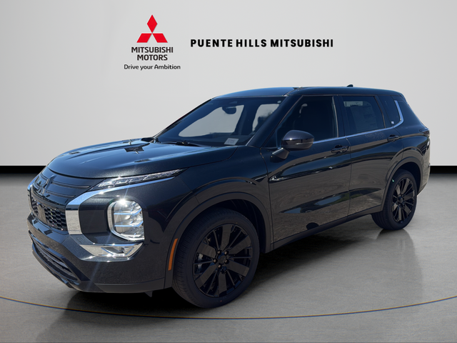 2026 Mitsubishi Outlander LE