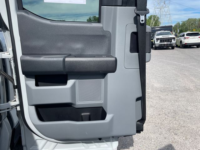 2026 Ford F-350SD XLT - Avalanche exterior view 11