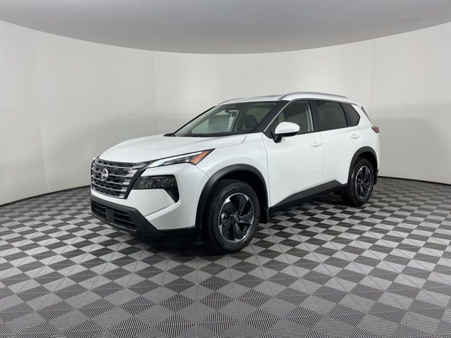 2025 Everest White Pearl Nissan Rogue SV FWD SUV