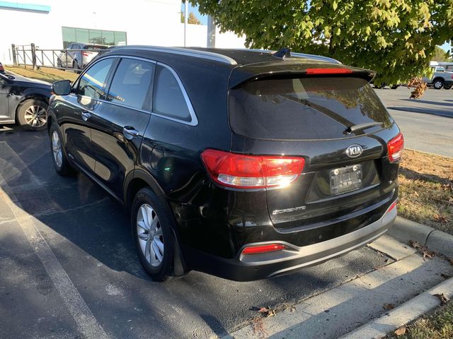 2018 Kia Sorento LX 7