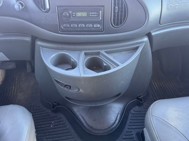 2008 Ford E-450 Cutaway 