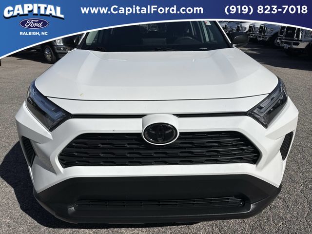 Used 2025 White Toyota LE image 10