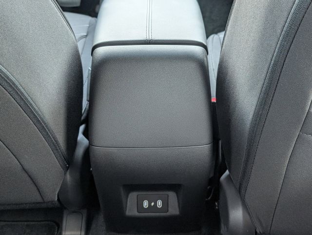 New 2026 Black Hyundai SE image 25