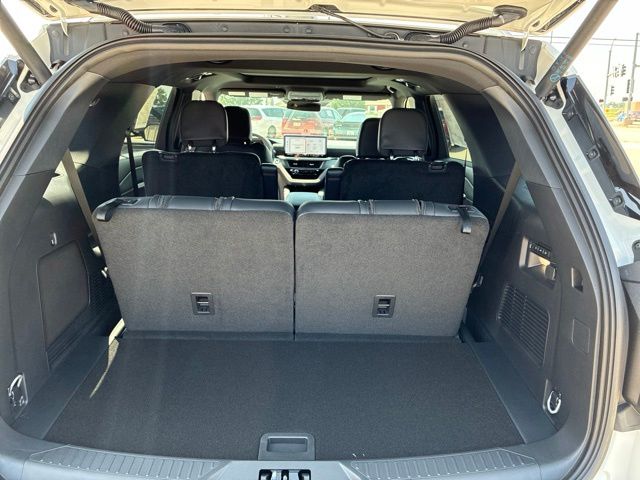 New 2026 Ford Explorer SUV