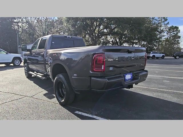 2026 Ram 3500 Laramie Crew Cab 4x4 8' Box
