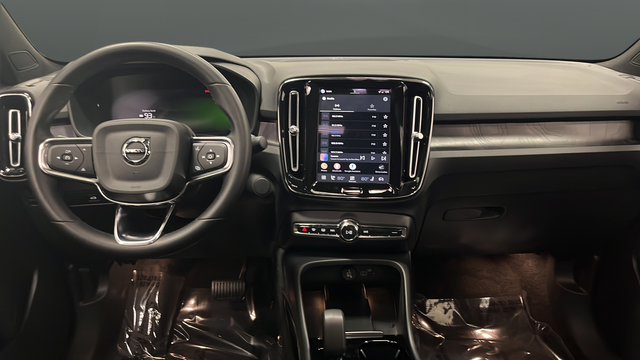 Used 2023 Thunder Gray Metallic Volvo Ultimate image 11
