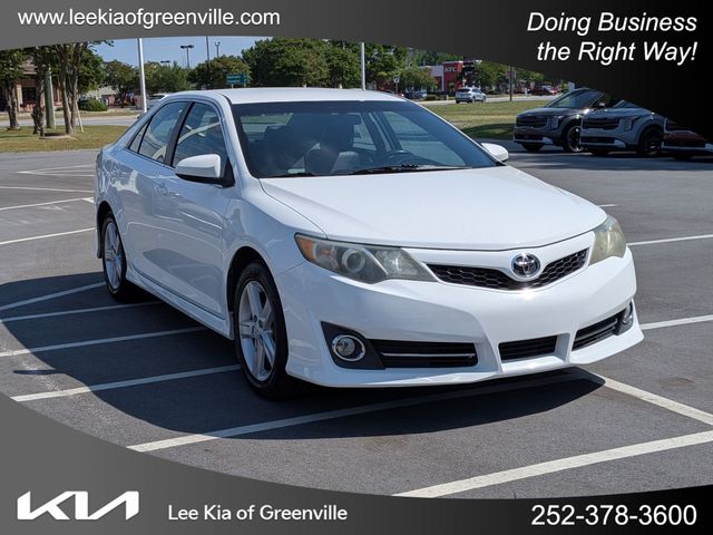 2013 Toyota Camry SE