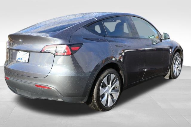 2023 Tesla Model Y Long Range 21