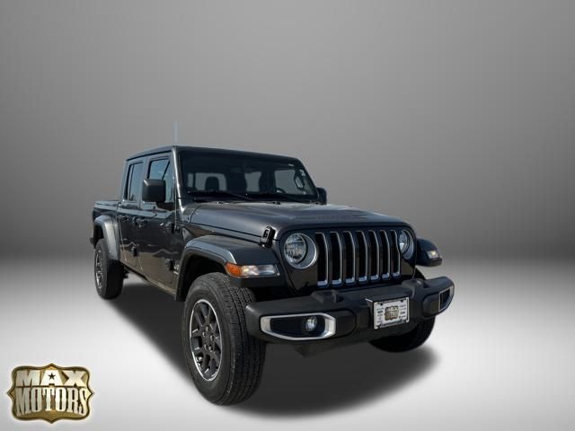 Used 2023 Jeep Gladiator Overland with VIN 1C6HJTFGXPL566141 for sale in Kansas City