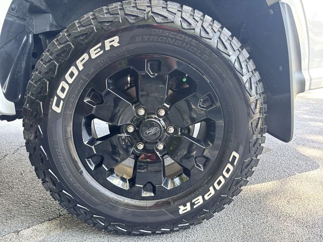 Used 2023 White Ford XLT image 34