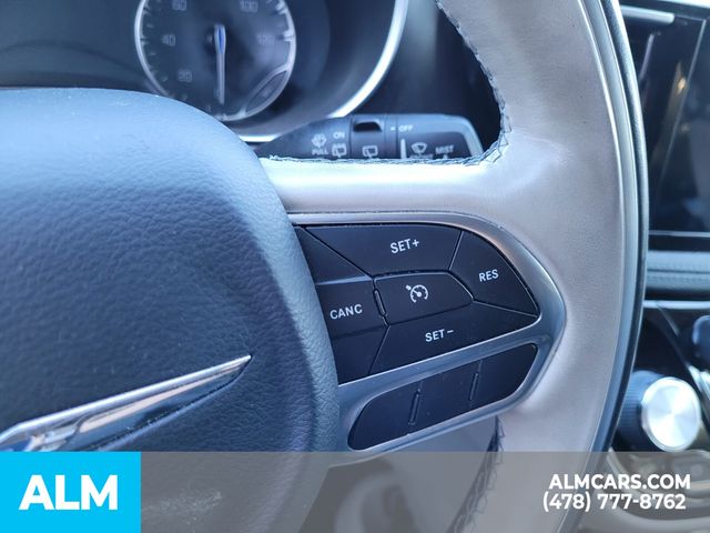 2020 Chrysler Pacifica Limited photo 11