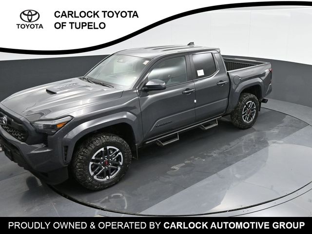 2024 Toyota Tacoma TRD Sport 32