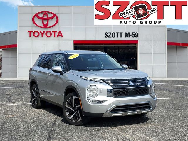 Alloy Silver Metallic 2024 Mitsubishi Outlander SE S-AWC SUV / Crossover All-Wheel Drive Continuously Variable Transmission
