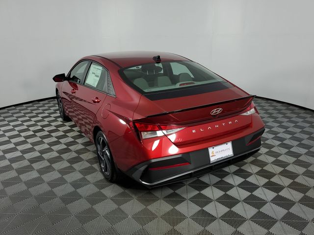 New 2025 Hyundai Elantra For Sale in Indianapolis, IN