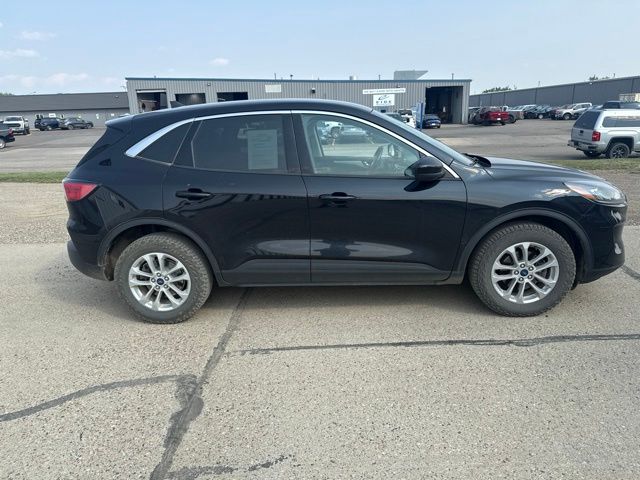 2021 Black Ford Escape SE AWD SUV