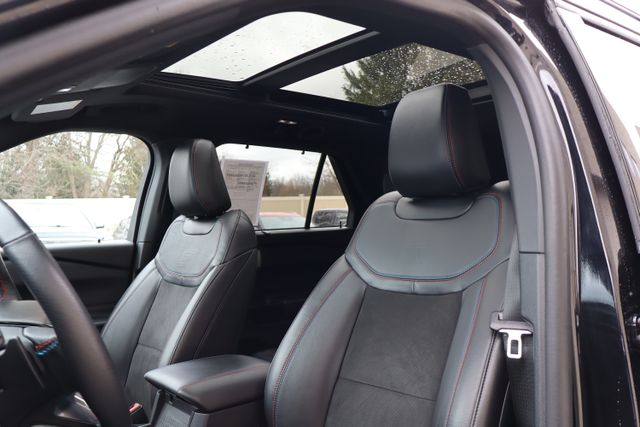 used 2023 Ford Explorer car, priced at $41,600