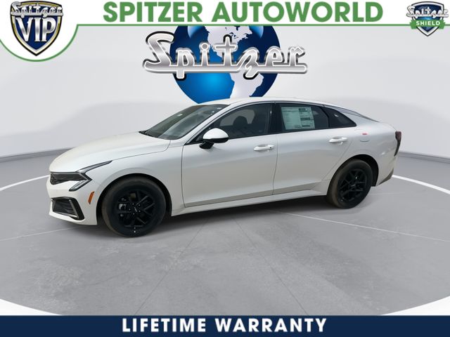 New 2026 White Kia LXS image 6