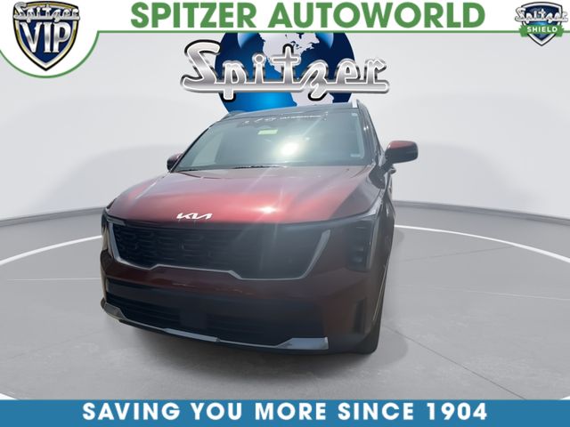 Used 2024 Red Kia S image 3