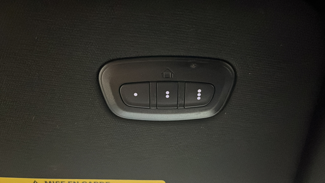 Used 2022 Diamond Black Crystal Pearlcoat Ram Laramie image 32
