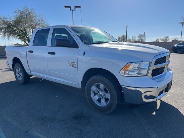 2022 Ram 1500 Classic SLT 2