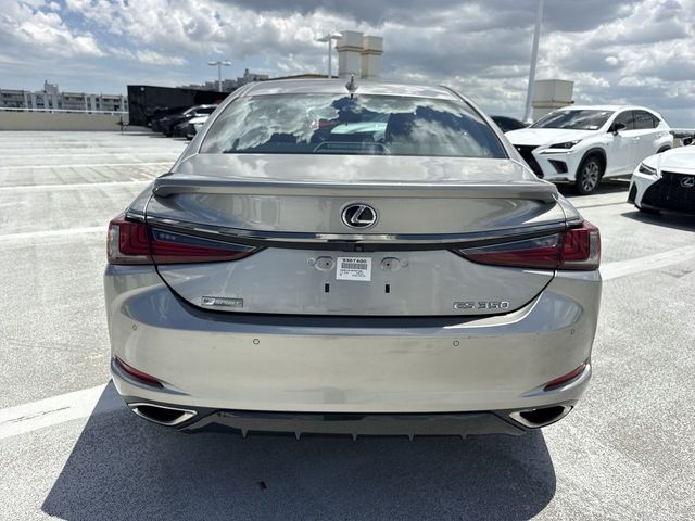 2019 Lexus ES