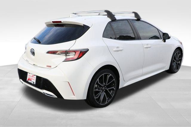 2019 Toyota Corolla Hatchback XSE 19